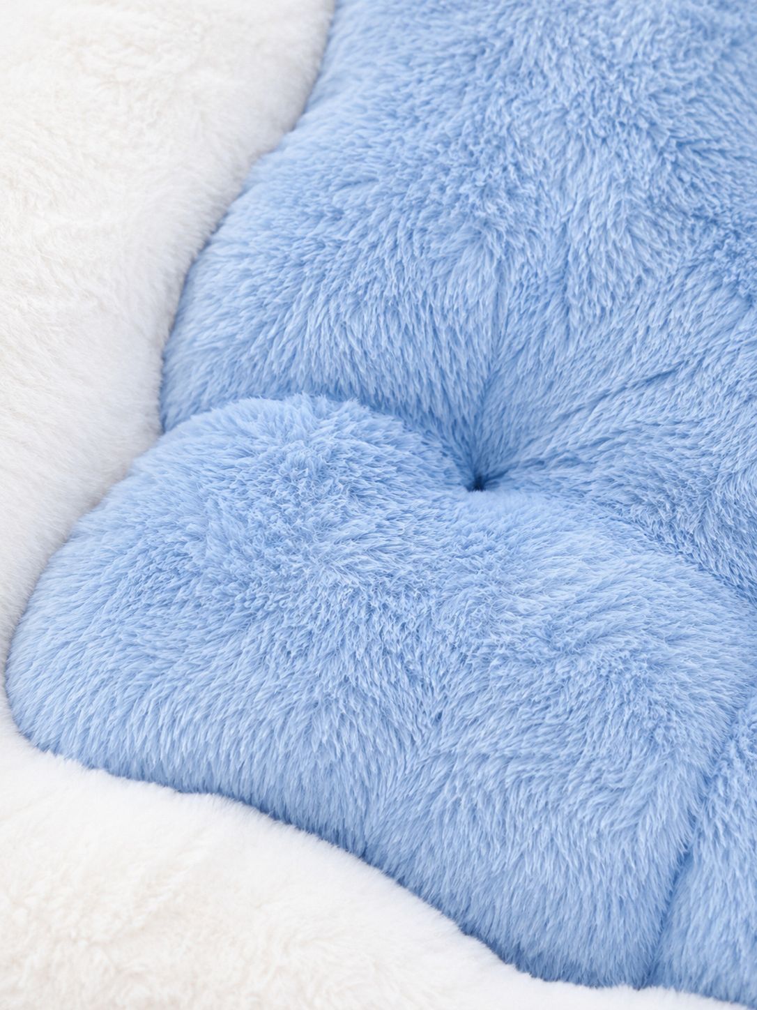 Mochi Cloud Lounger - Adorable Pet Bed